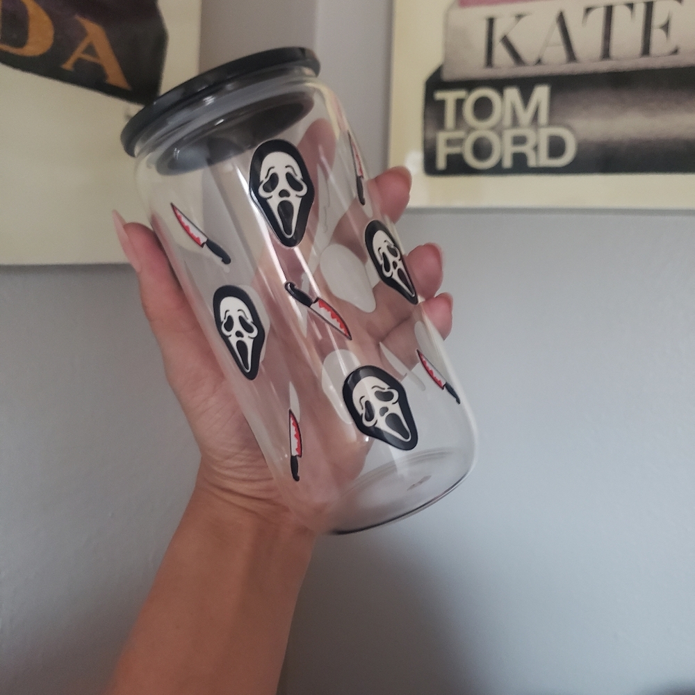 Scream Mask and Knife Glass Tumbler